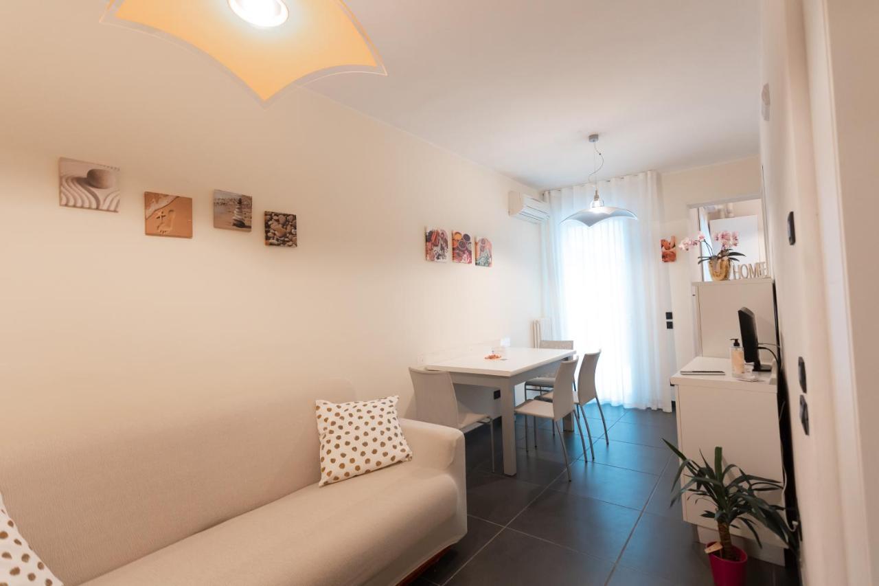 Ca Sottomarina Gli Appartamenti In Centro Apartsuite Dış mekan fotoğraf